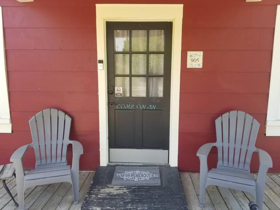 Charming Cottage In Morganton With Ample Parking Экстерьер фото